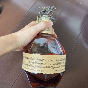 ブラントン シングルバレルバーボン 750ml