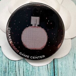シャネル 缶バッジ CHANEL ロゴ ココゲームセンター CHANEL COCO GAME CENTER