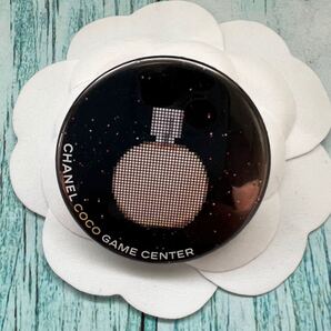 シャネル 缶バッジ CHANEL ロゴ ココゲームセンター CHANEL COCO GAME CENTER