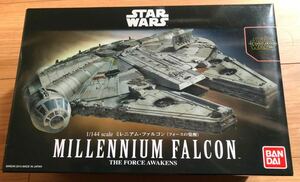  large price decline! millenium Falcon force. .. Bandai plastic model 1/144 Star * War z force. ..STAR WARS