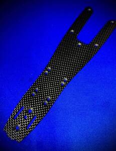 タミヤ F103 カーボンシャーシ 2.5㎜ 特注穴追加タイプ 蕨山Carbon