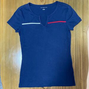 TOMMY HILFIGER トミーヒルフィガー 半袖 Vネック Tシャツ トップス ネイビー