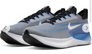 【新品・箱付】ナイキ NIKE ズームフライ4