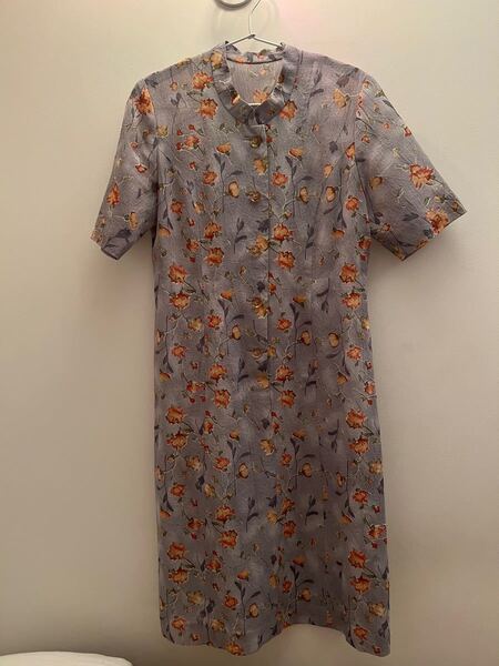 新品未使用 花柄 テキスタイル シフォンワンピース