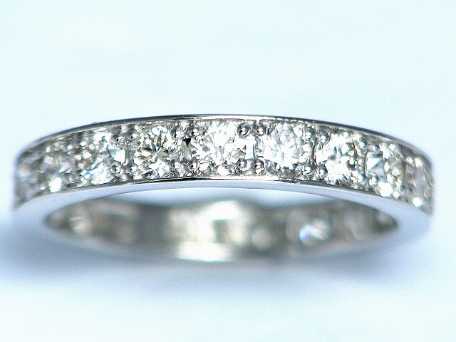宝石屋本舗】1.00ct 良質天然ダイヤモンド PT950 エタニティリング