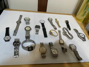 大量、超稀少、作動未確認ジャンク部品取り 腕時計 18個の商品画像