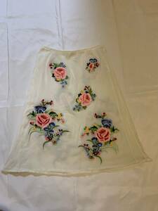 Vivienne tam ヴィヴィアンタム　スカート　花柄　刺繍　白　アーカイブ　archive skirt