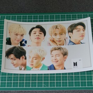 BTS PHOTO STAND