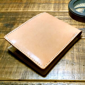 栃木レザー ハーフウォレット 二つ折り財布 手作り レザー 革 ハンドメイド 小銭入れつき タンニンなめし 牛革 ヌメ 生成り タン