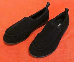  nursing shoes .. principle black 