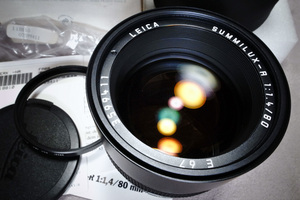 【極美】ライカ ズミルックス－Ｒ８０ｍｍ ( Leica Summilux-R80mm F1.4 、マルチコーティング！)