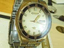 1960年代 　CITIZEN　ガラス風防　オシャレベゼル仕様　円形デザイン　日差も優秀　自動巻き　日本自動巻腕時計 稼動品 _画像1