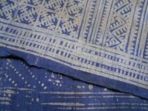 手織麻布100x 28cm no.67　HEMPぬの　ラオスモン族hmong　藍染めはぎれ　ロウケツ染め　batik_画像2