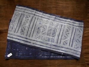 手織麻布100x26 cm no.40　HEMPぬの　ラオスモン族hmong　藍染めはぎれ　ロウケツ染め　batik