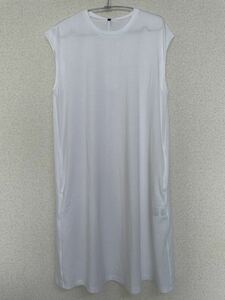 prompt decision * Dance gold no sleeve French sleeve One-piece L white new goods . sweat speed . dress Jim tei Lee 