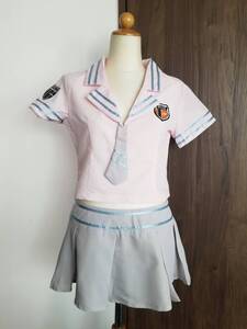 【送料込み未使用即決】制服風コスプレ衣装(シャツ・スカート夏服2点セット)S~Mサイズくらい?保管による軽微な汚れあるため格安