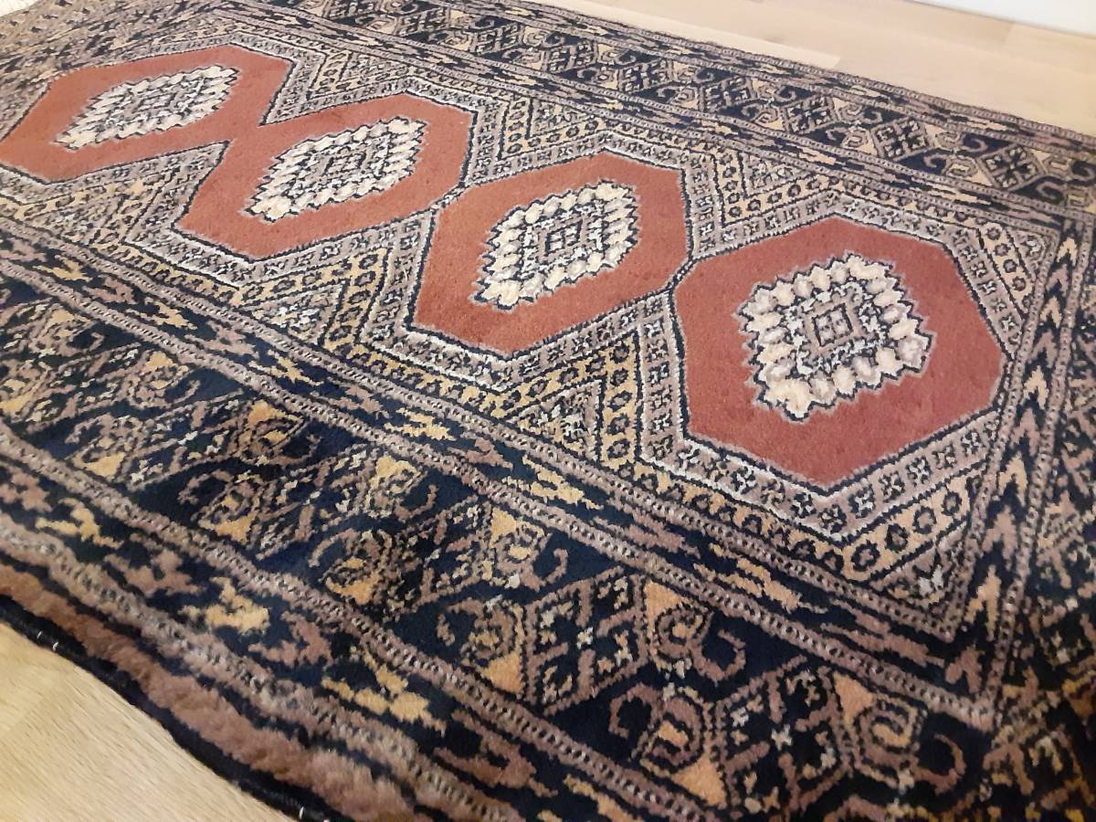 ヤフオク! -パキスタン絨毯の中古品・新品・未使用品一覧