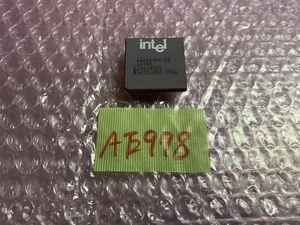 【送ネコポス250円】Intel　A80387DX-20 SX105　386DX用コプロセッサ