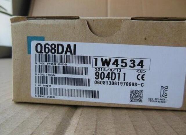新品 MITSUBISHI/三菱 Q68DAI ディジタル-アナログ ユニット654-