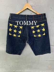 美品！TOMMY 星柄刺繍デニムショートパンツ！