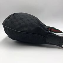 1円【極美品】 GUCCI ショルダーバッグ クロワッサン GG シェリーライン 大容量 グッチ ポシェット 斜めがけ 黒 キャンバス レザー 189752_画像3