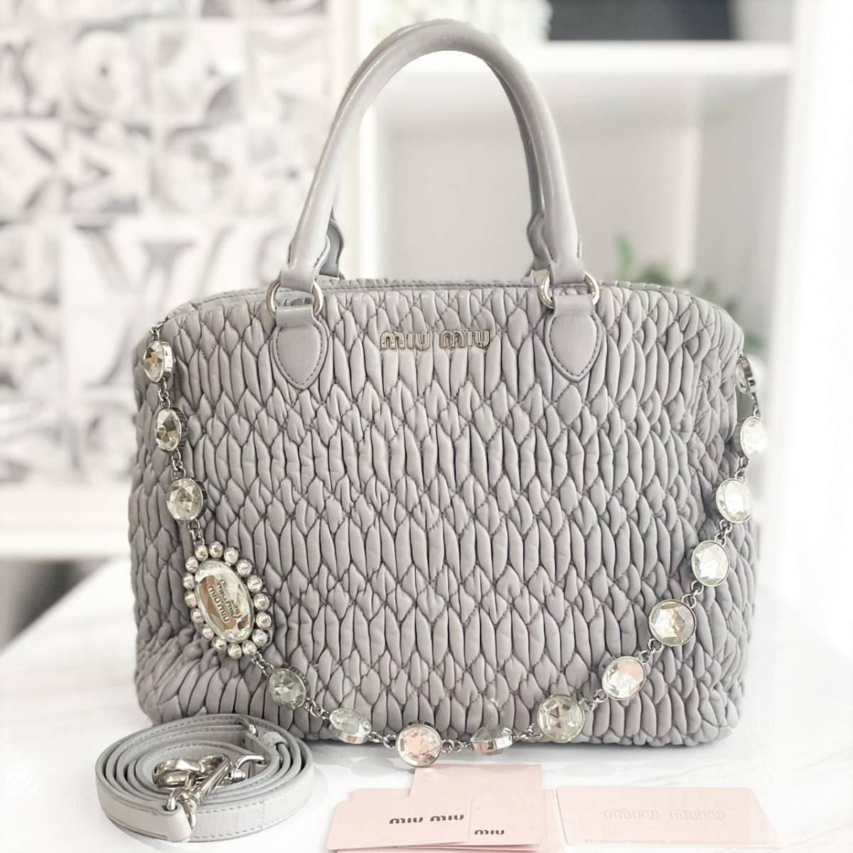 予約販売品 ポーチ スパンコール 伊勢丹購入☆新同☆ miumiu miumiu