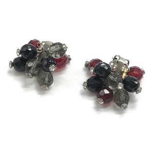  Vintage 1960 period fa set beads clip earrings black red 