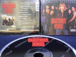 33_01256 Dangerous Minds (デンジャラスマインド) / Various Artists(ヴァリアス・アーティスト) ※サウンドトラック　※輸入盤