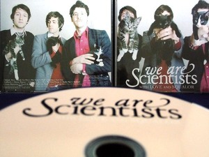 33_01466 愛することとみじめさと We Are Scientists