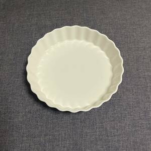 陶器 キッシュ型 グラタン皿 タルト皿 白い食器
