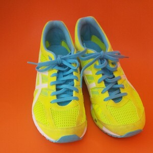 アシックス ランニングシューズ25センチ