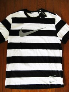 ３５００円～★ＮＩＫＥのボーダーＴシャツ（黒×白）　Ｓ・Ｌあり　国内直営店購入★