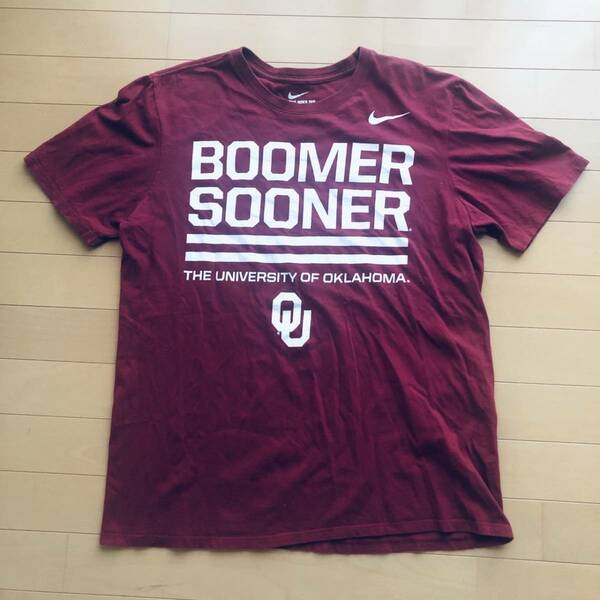 【送料無料】【即決】USED/オクラホマ大学/BOOMER SOONER/Tシャツ/L/220654