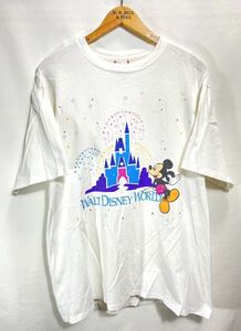 ■ USA製 Disney DESIGNS ウォルト ディズニー ワールド イラスト Tシャツ 古着 サイズX-LARGE 白 アメカジ シンデレラ城 花火 ミッキー ■