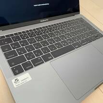 MacBook Pro A1708 Core i5, RetinaDisplay, 13inch, 2017, Thunderbolt 3ポート×2 , SSD欠品, ジャンク扱い（電源ON確認済）_画像3