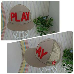 ☆PLAYロゴ☆ベージュ×赤☆メッシュキャップ☆Cap Korea☆