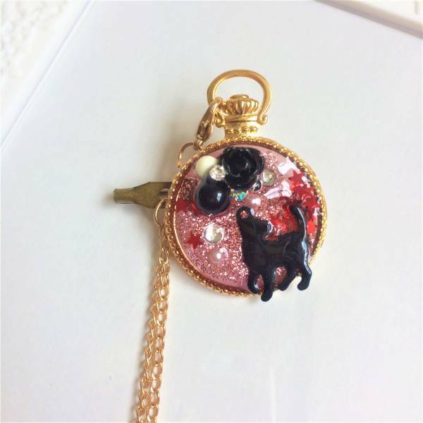 ☆★黒執事 イメージ セバスチャン風 ハンドメイド レジン 時計 ブローチ チャーム アクセサリー★☆