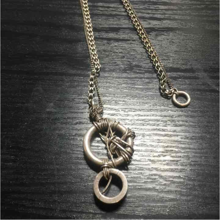 マルジェラ ネックレスの値段と価格推移は?|9件の売買情報を集計した