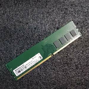 【中古】DDR4メモリ 4GB1枚 Transcend JM2666HLH-4G [DDR4-2666 PC4-21300]