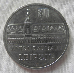 東ドイツ DDR 5マルク記念コイン 1984年 美品！ アンティーク ライプツィヒの市役所 LEIPZIG