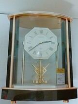 NN0808　２３６中古　美品　SEIKO　アンティーク調　置時計　＜EMBLEM＞　高音質チャイム（クリスタル音）正時打ち・チャイム２曲の切替式_画像7