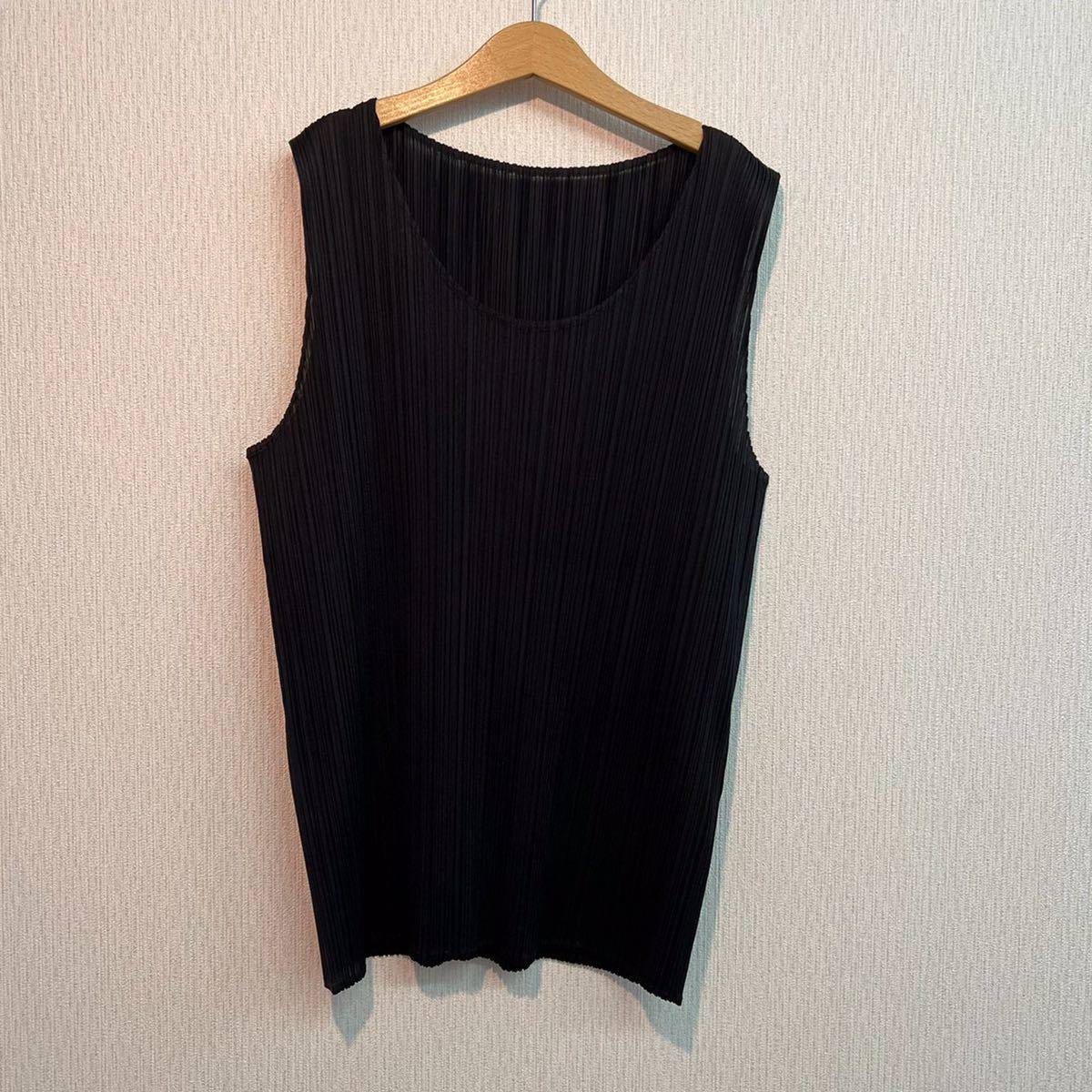 正規逆輸入品】 PLEATS PLEASE プリーツプリーズ ノースリーブ タンク