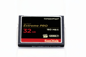 ◆◇【送料無料】 CFカード SanDisk Extreme PRO 32GB 160MB/s（その２）◇◆