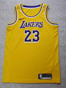 PayPayフリマ|美品 NBA LAKERS レブロン・ジェームズ NIKE製 SWINGMAN