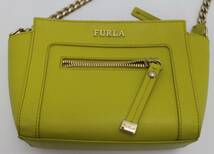 フルラ FURLA ショルダー バッグ レザー イエロー チェーン ミニバッグ レディース_画像2