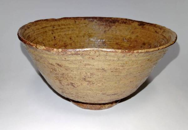 茶碗 出雲焼 黄伊羅保茶碗 仕服付き 時代茶碗