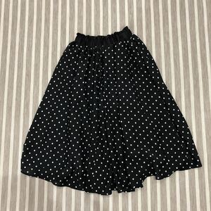 新品GU黒ドットスカート☆140サイズ