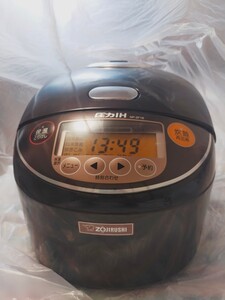 象印 極め炊き ダークブラウン 圧力IH炊飯ジャー 型名NP-ZF18型