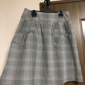 チェック柄膝丈スカート アニエス・ベー