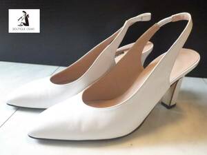 2.5 ten thousand BOUTIQUE OSAKI(btiko-saki)** white white group pumps sandals 23
